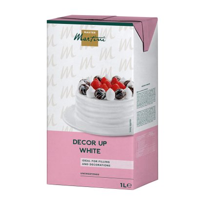 1L Master Martini Decor Up White 무가당, 딸기로 장식한 생크림 케이크와 함께